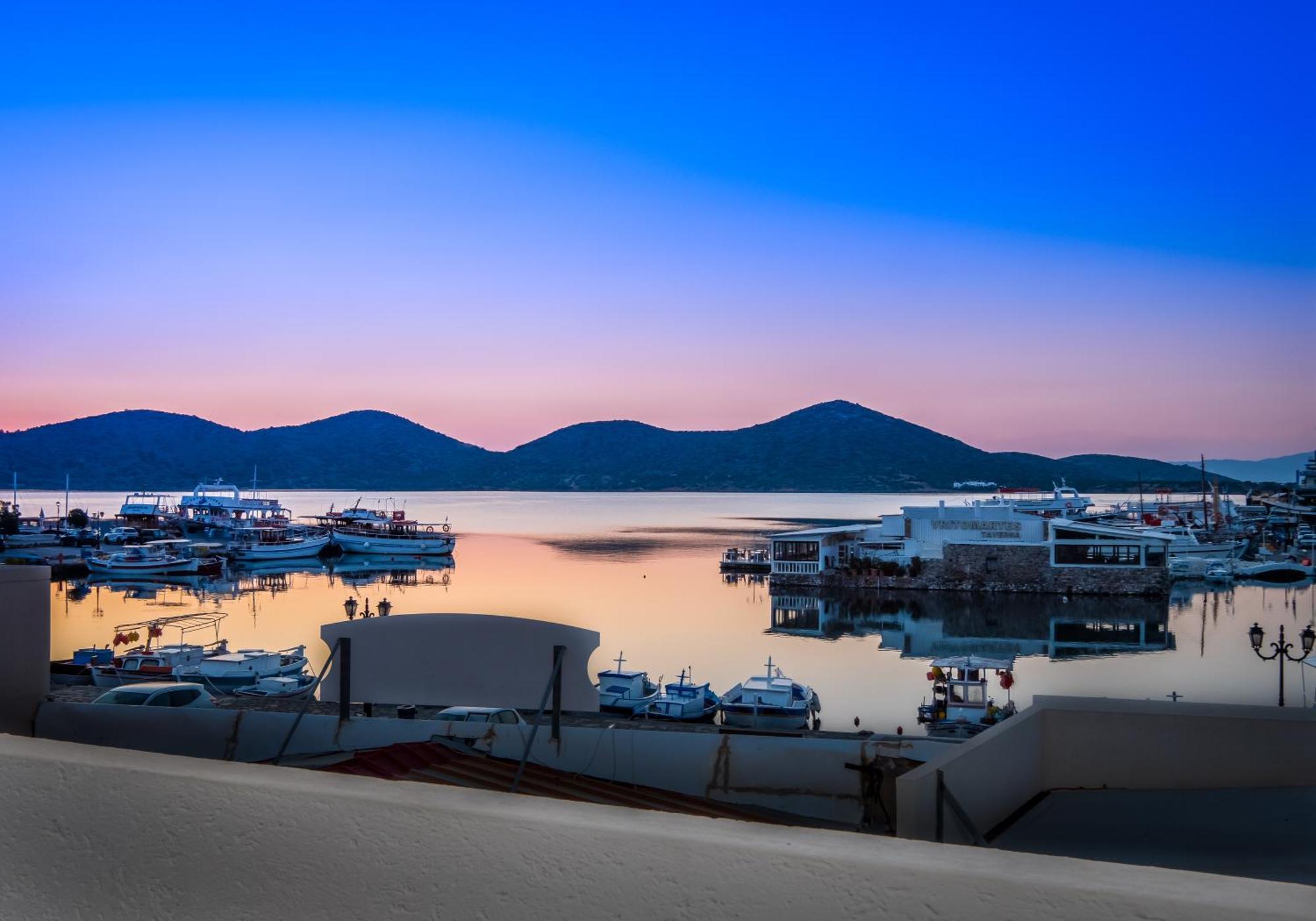 Kalypso Suites Hotel - Adults Only Elounda Exterior foto
